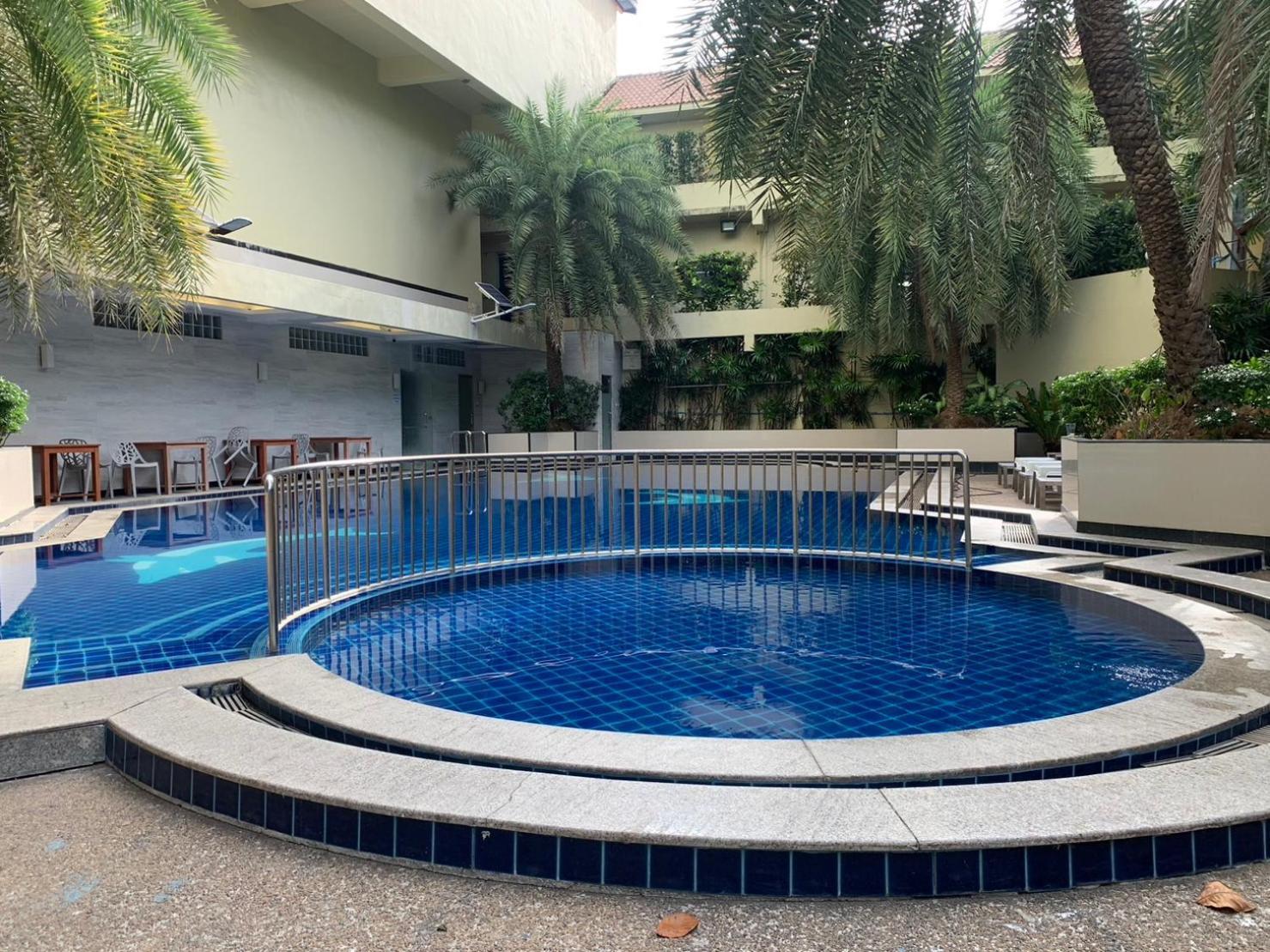 Jomtien Holiday Pattaya Exterior photo